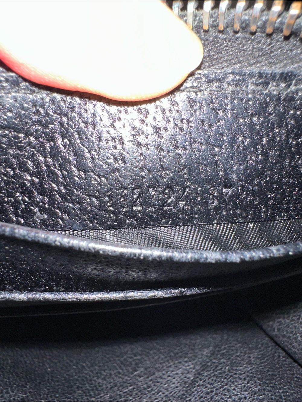 Gucci Black GG Monogram Zip Wallet - Picture 9 of 9